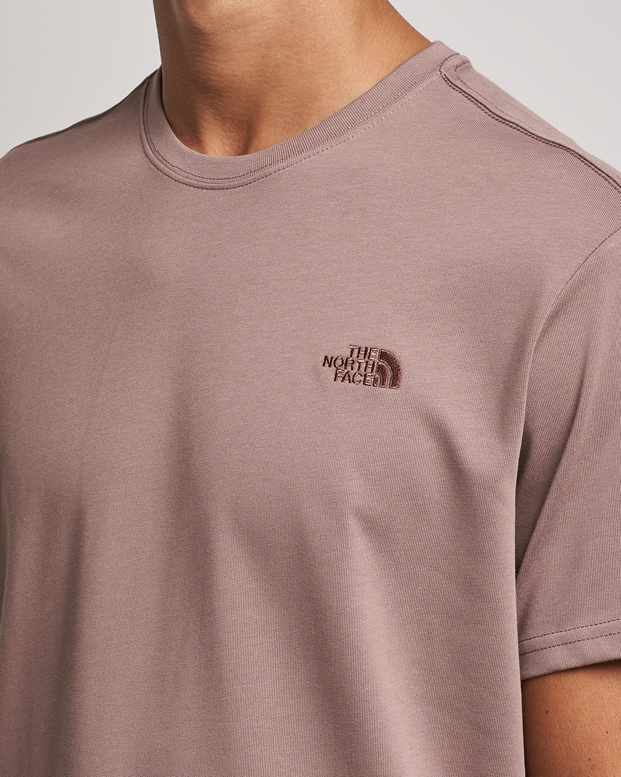 Homme | T-shirts | The North Face | Premium Simple Logo Tee Deep Taupe
