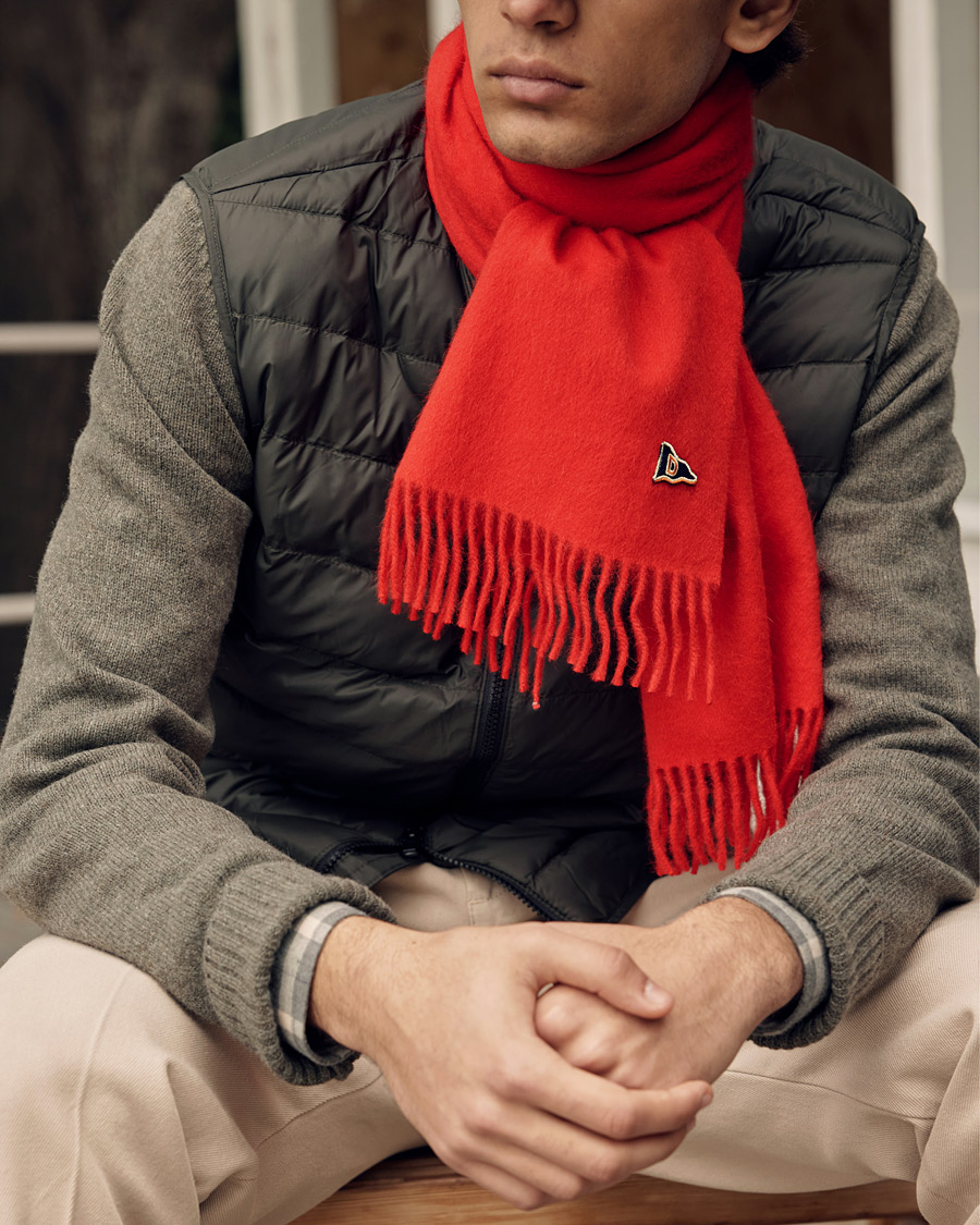 Homme | Drake's Geelongora Tasselled Scarf Red | Drake's | Geelongora Tasselled Scarf Red
