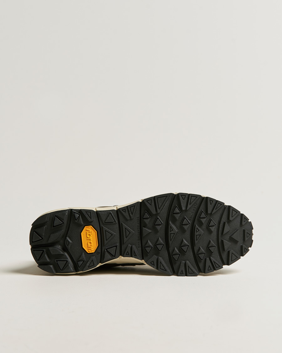 Homme | Veja Dekkan Vibram Running Sneaker Khaki Black | Veja | Dekkan Vibram Running Sneaker Khaki Black