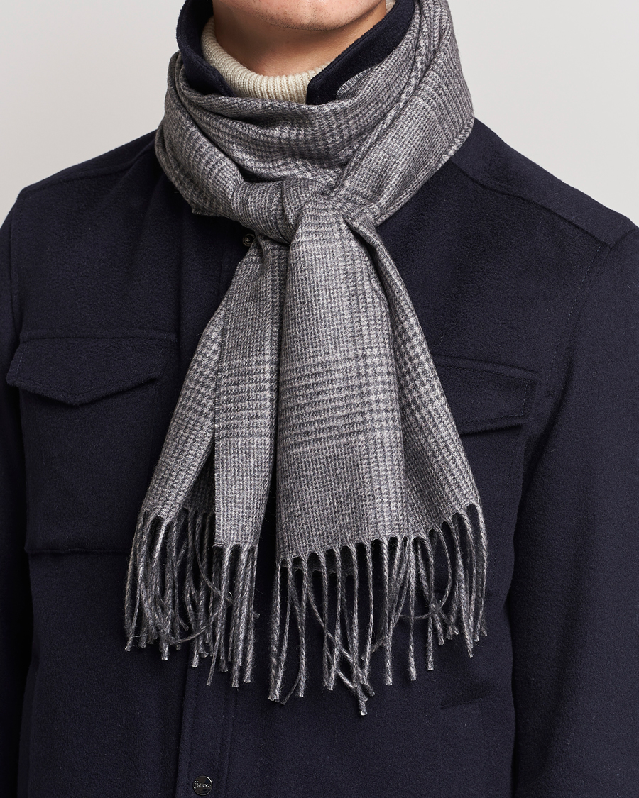 Homme | Piacenza Cashmere Cashmere/Silk Glencheck Scarf Light Grey | Piacenza Cashmere | Cashmere/Silk Glencheck Scarf Light Grey