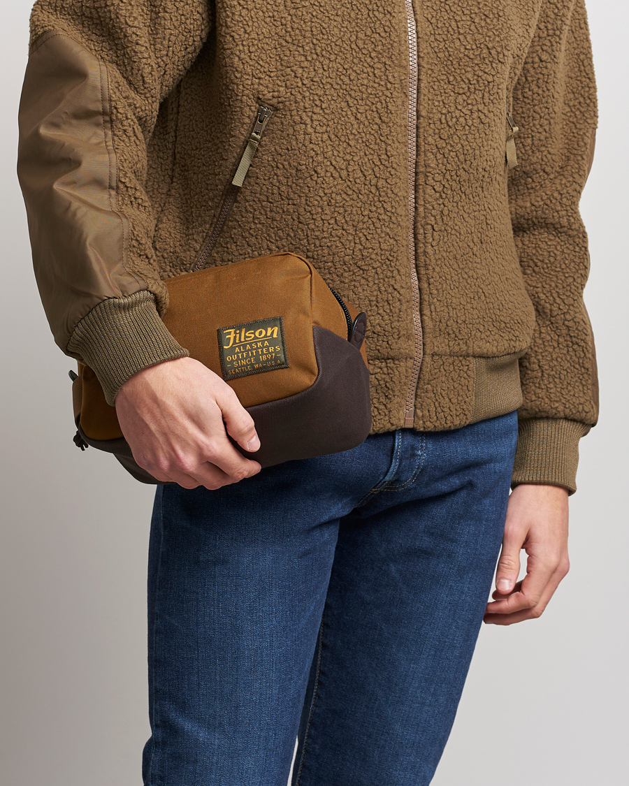 Homme | Filson Cordura Nylon Travel Pack Whiskey | Filson | Cordura Nylon Travel Pack Whiskey