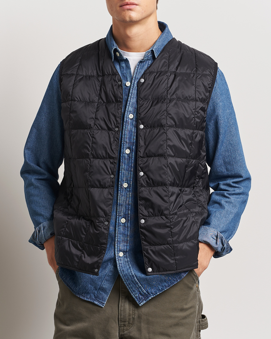 Homme | Manteaux Et Vestes | TAION | V-Neck Lightweight Down Vest Black