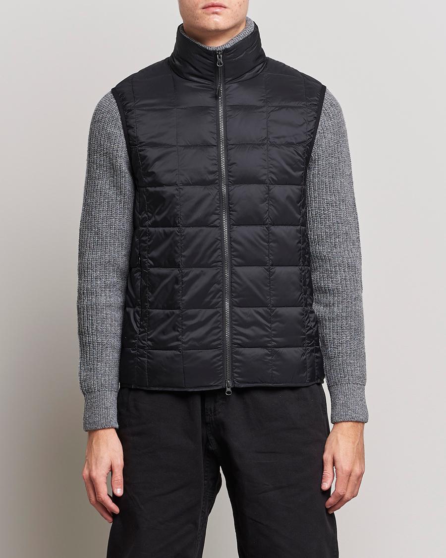 Homme | Manteaux Et Vestes | TAION | High Neck Full Zip Lightweight Down Vest Black