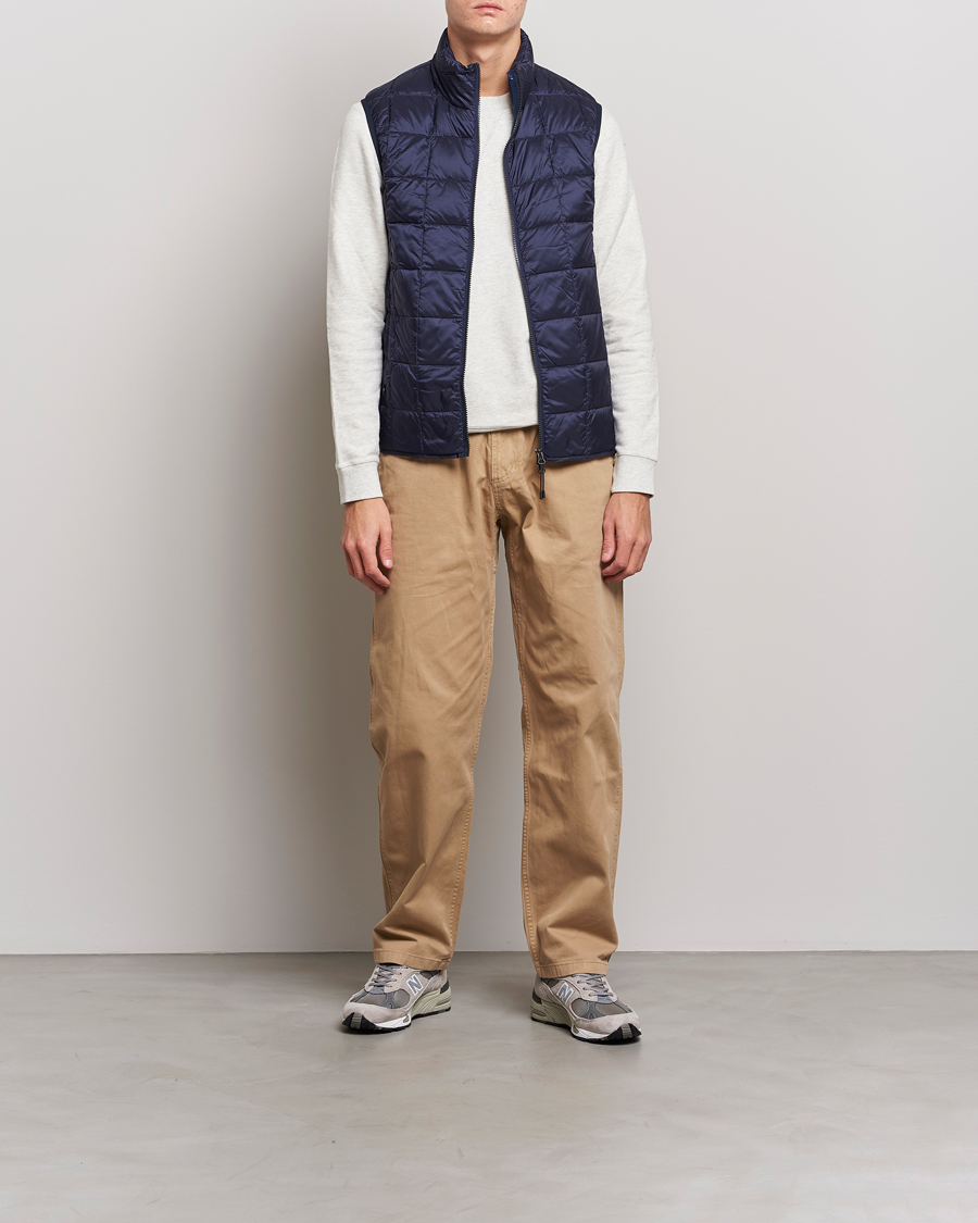Homme | Manteaux Et Vestes | TAION | High Neck Full Zip Lightweight Down Vest Navy