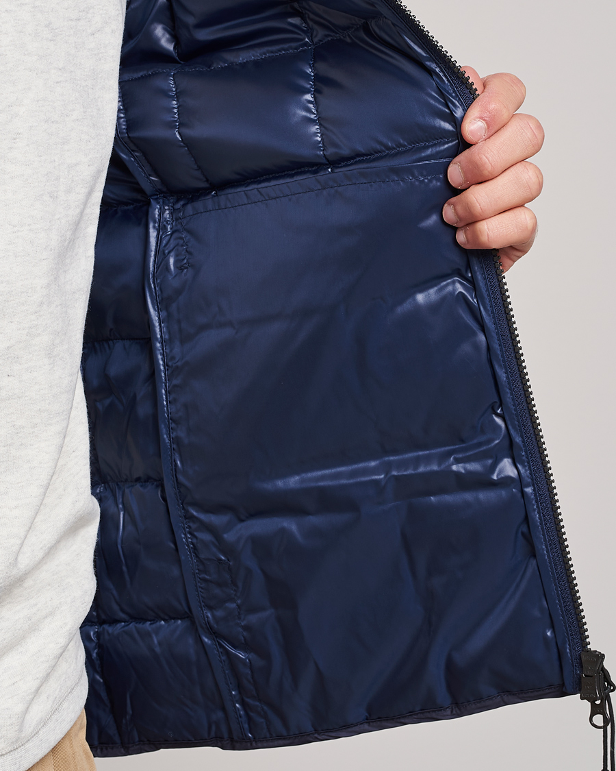Homme | Manteaux Et Vestes | TAION | High Neck Full Zip Lightweight Down Vest Navy