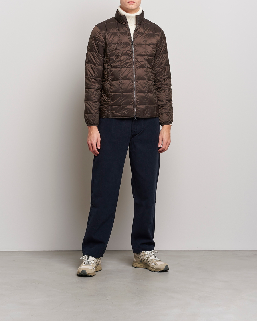 Homme | Manteaux Et Vestes | TAION | High Neck Full Zip Lightweight Down Jacket Dark Choco