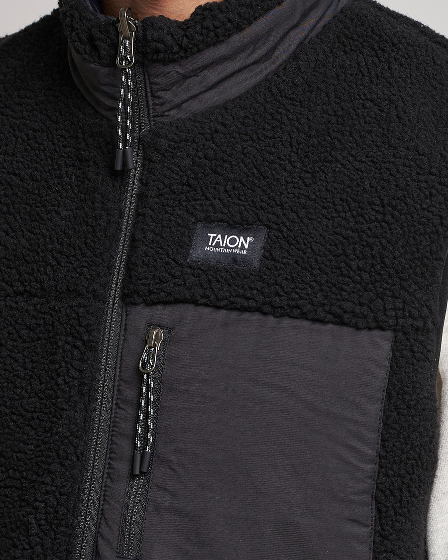 Homme | Manteaux Et Vestes | TAION | Reversible Fleece Vest Black/Black