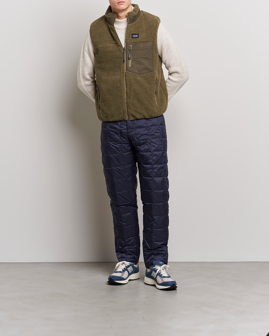 Homme | Manteaux Et Vestes | TAION | Reversible Fleece Vest Olive/Dark Olive