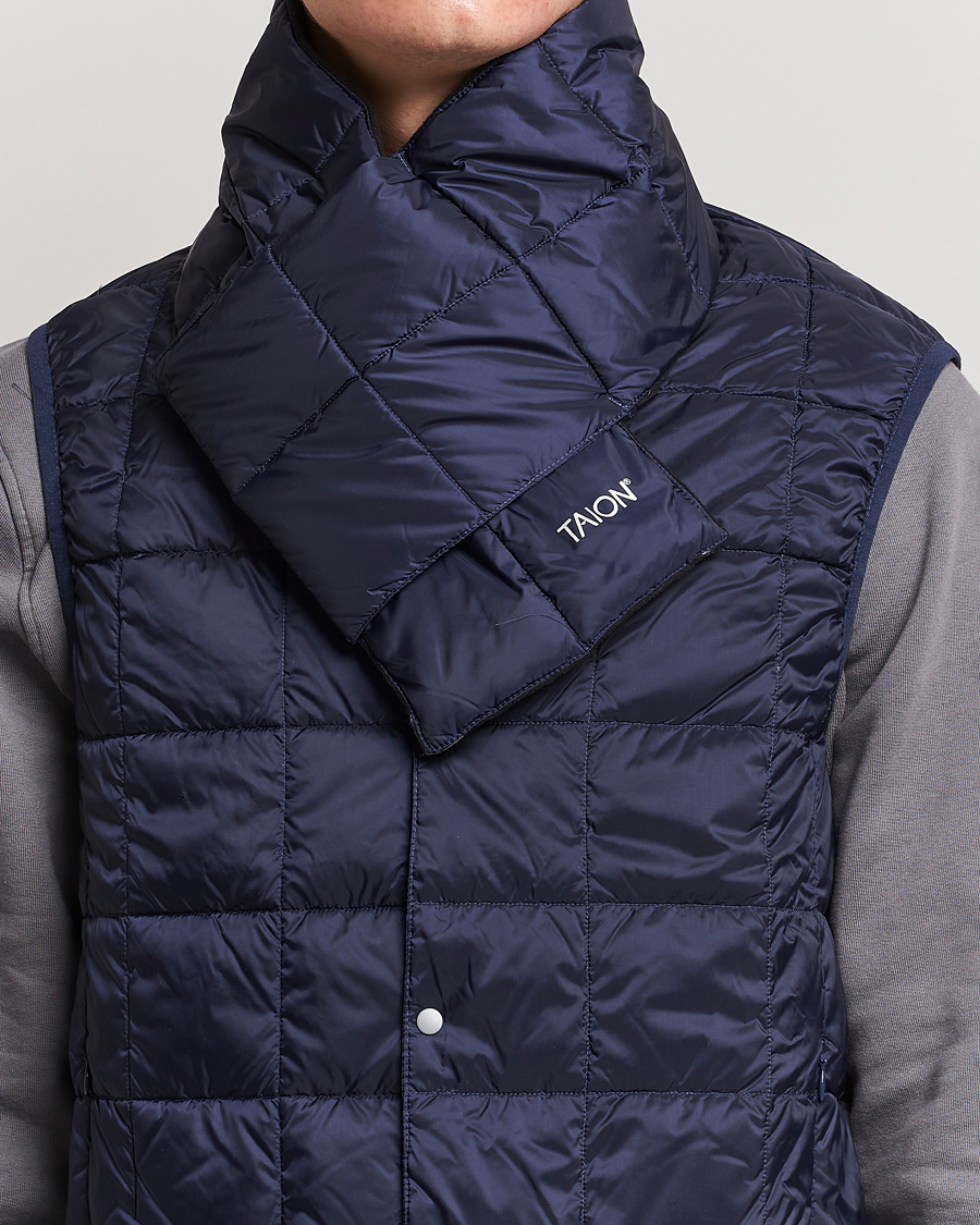 Homme | TAION Basic Down Scarf Navy | TAION | Basic Down Scarf Navy