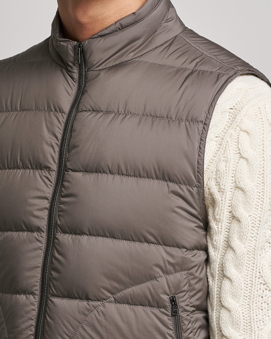 Homme | Manteaux Et Vestes | Herno | Nuage Down Vest Taupe