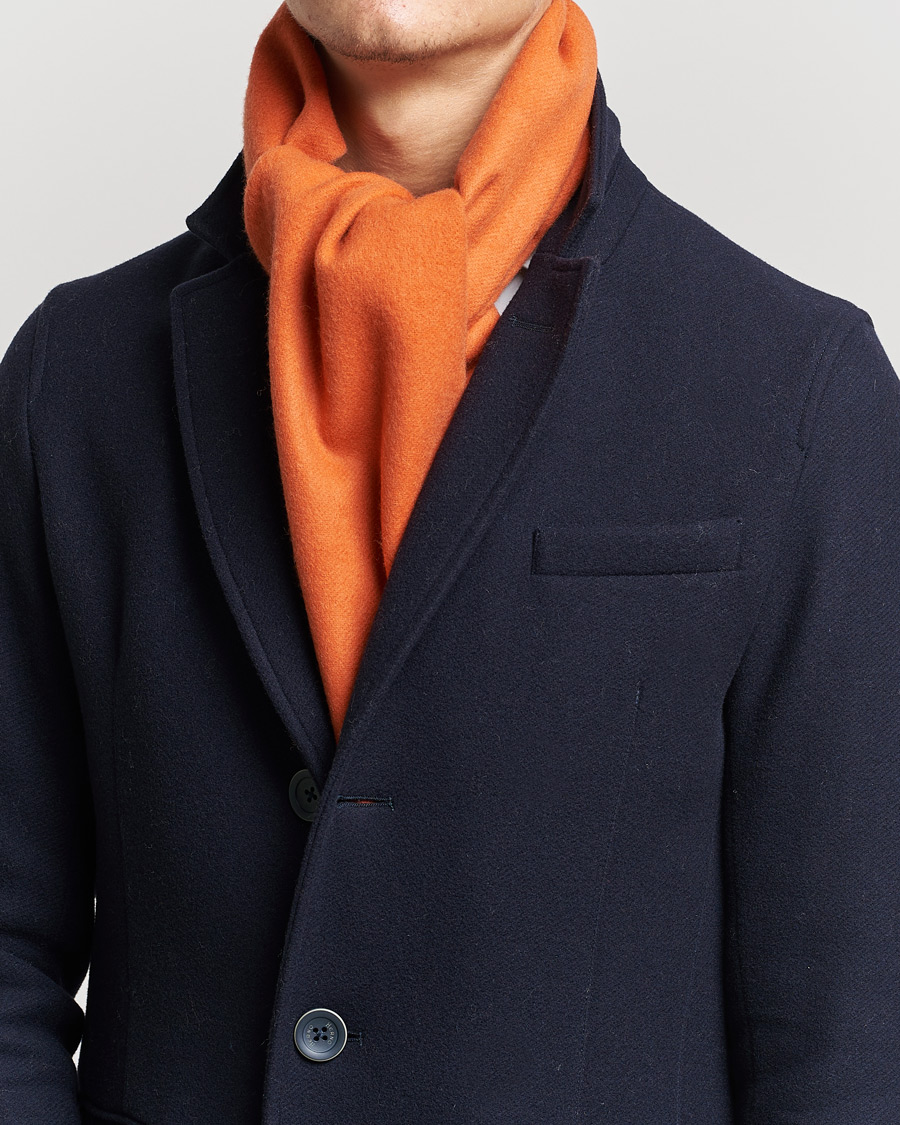 Homme | Begg & Co Vier Lambswool/Cashmere Solid Scarf Orange | Begg & Co | Vier Lambswool/Cashmere Solid Scarf Orange