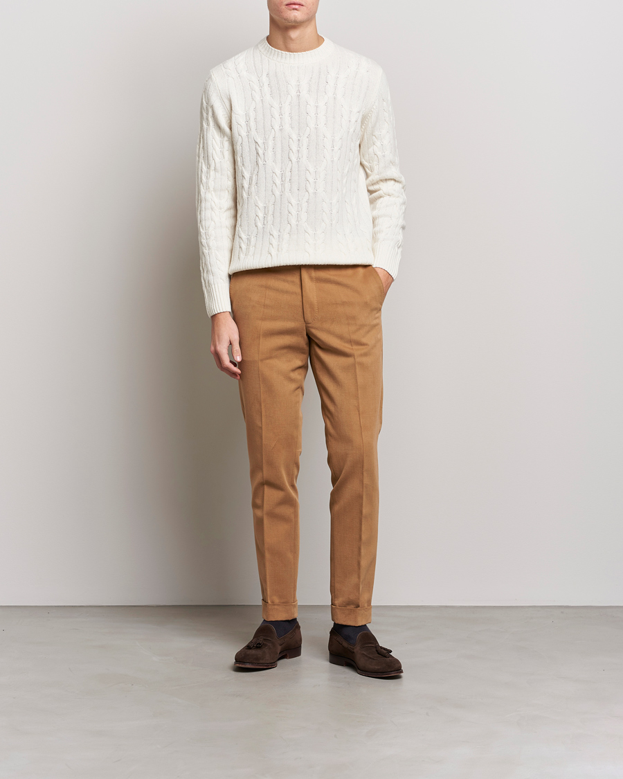 Homme | Pantalons | Oscar Jacobson | Denz Brushed Cotton Turn Up Trousers Beige