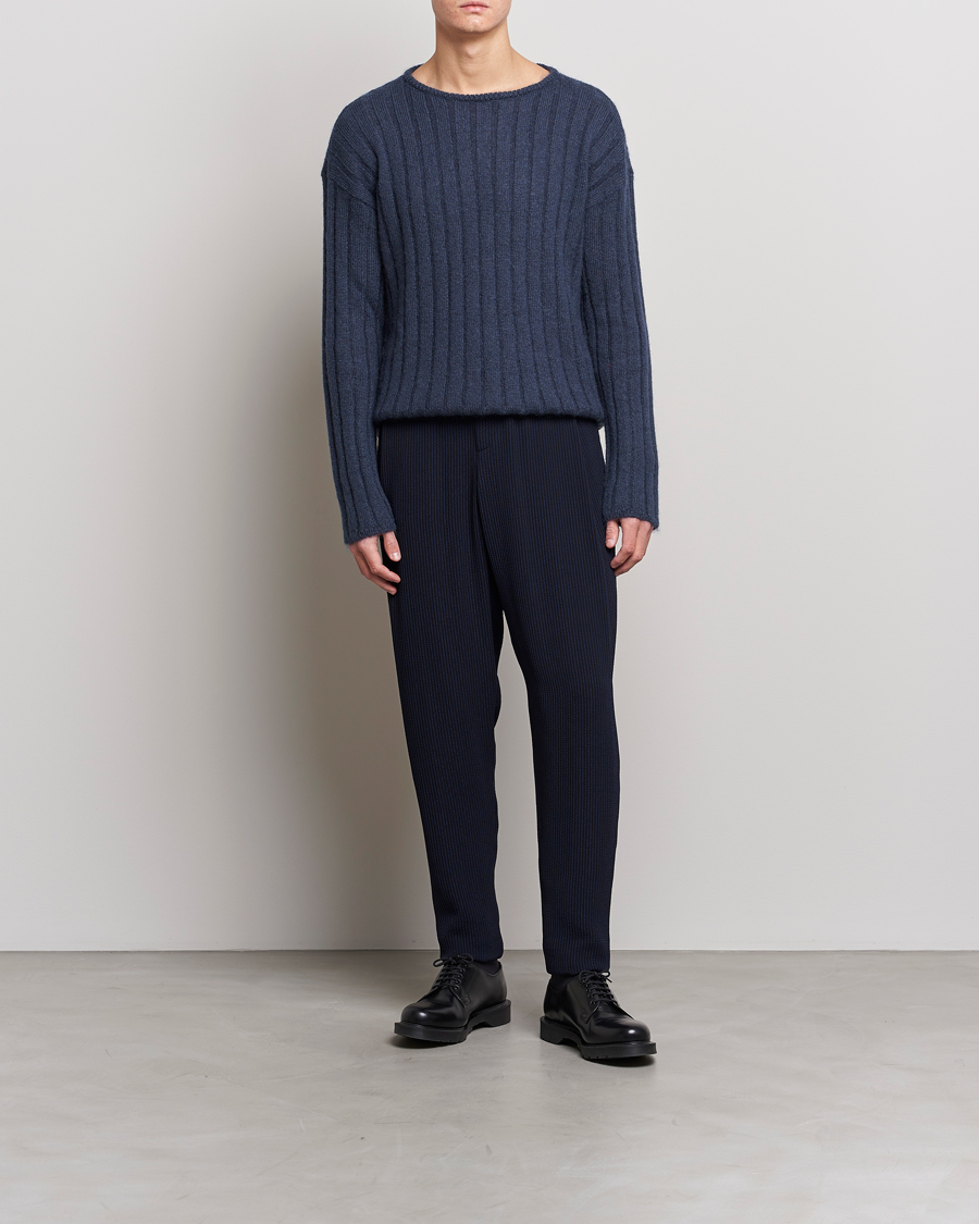 Homme | Pantalons | Giorgio Armani | Pleated Seersucker Pants Navy