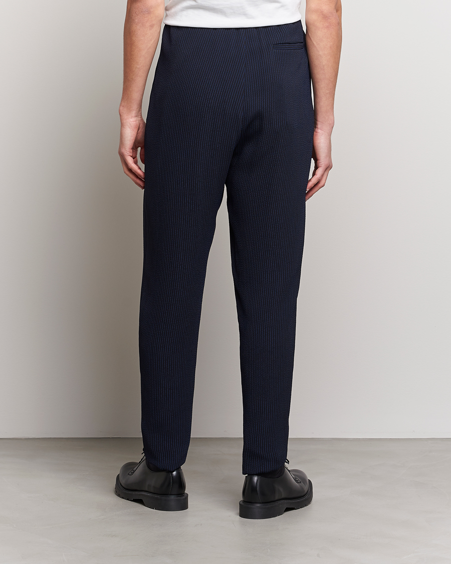 Homme | Pantalons | Giorgio Armani | Pleated Seersucker Pants Navy