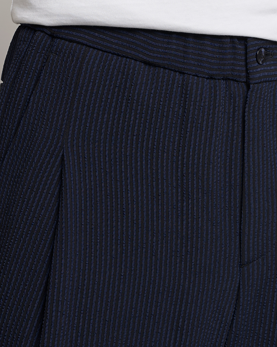 Homme | Pantalons | Giorgio Armani | Pleated Seersucker Pants Navy