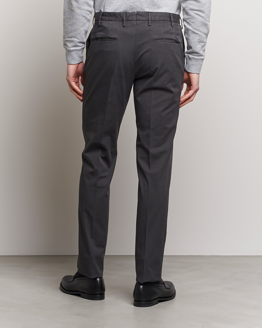 Heren | Broeken | Incotex | Slim Fit Comfort Chinos Charcoal
