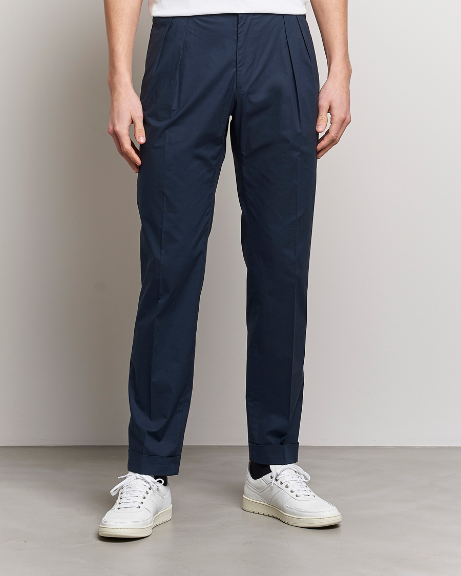 Homme | Pantalons | Incotex | Carrot Fit Popelino Lightweight Cotton Trousers Navy