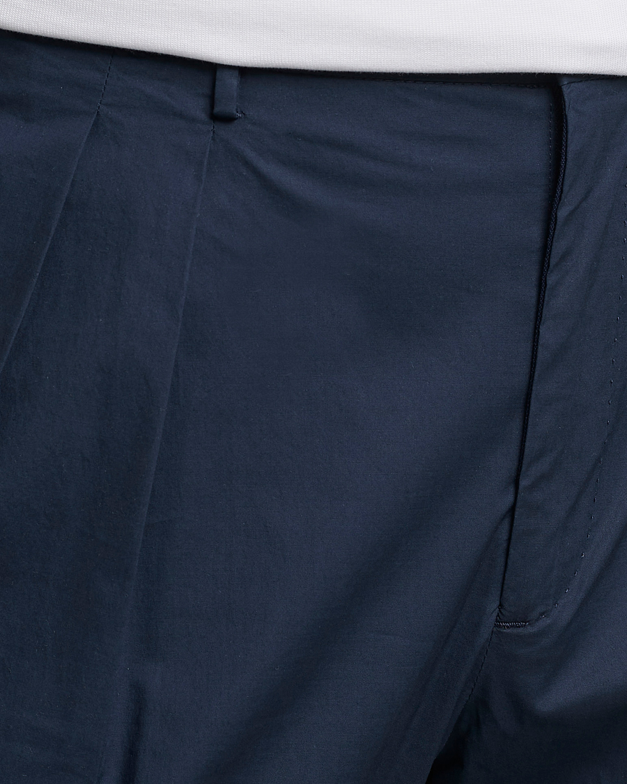 Homme | Pantalons | Incotex | Carrot Fit Popelino Lightweight Cotton Trousers Navy