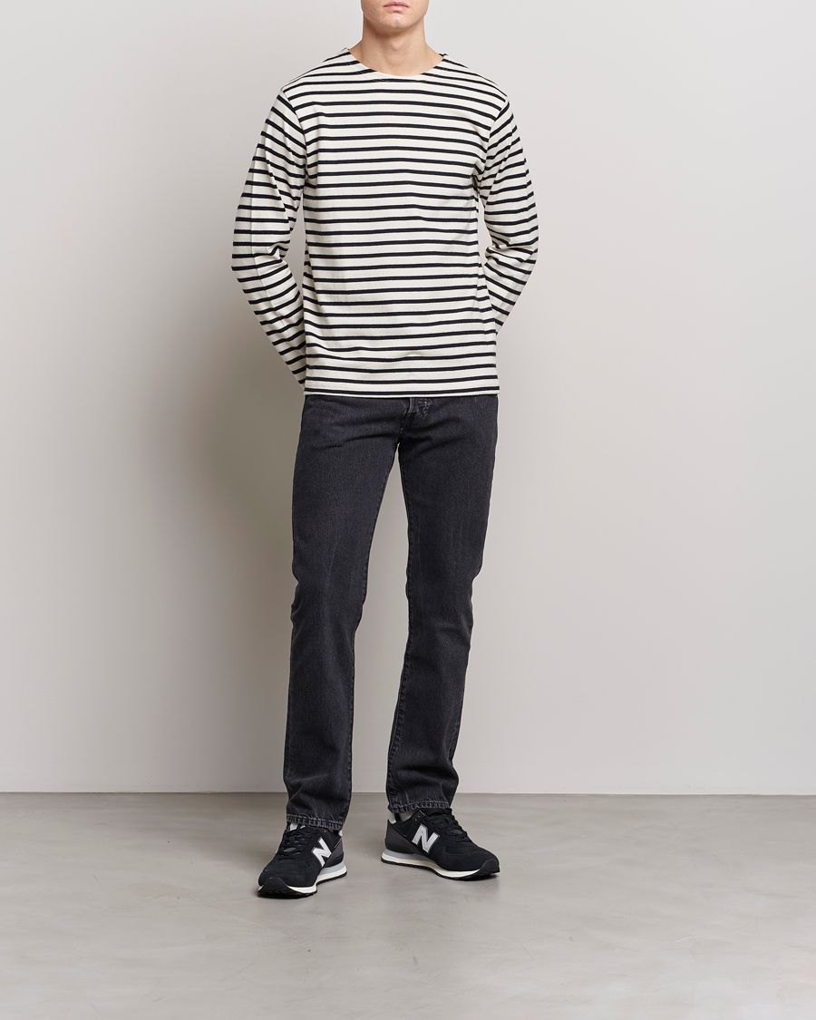 Homme | T-shirts | Nudie Jeans | Charles Sailor Striped Crew Neck Off White/Black