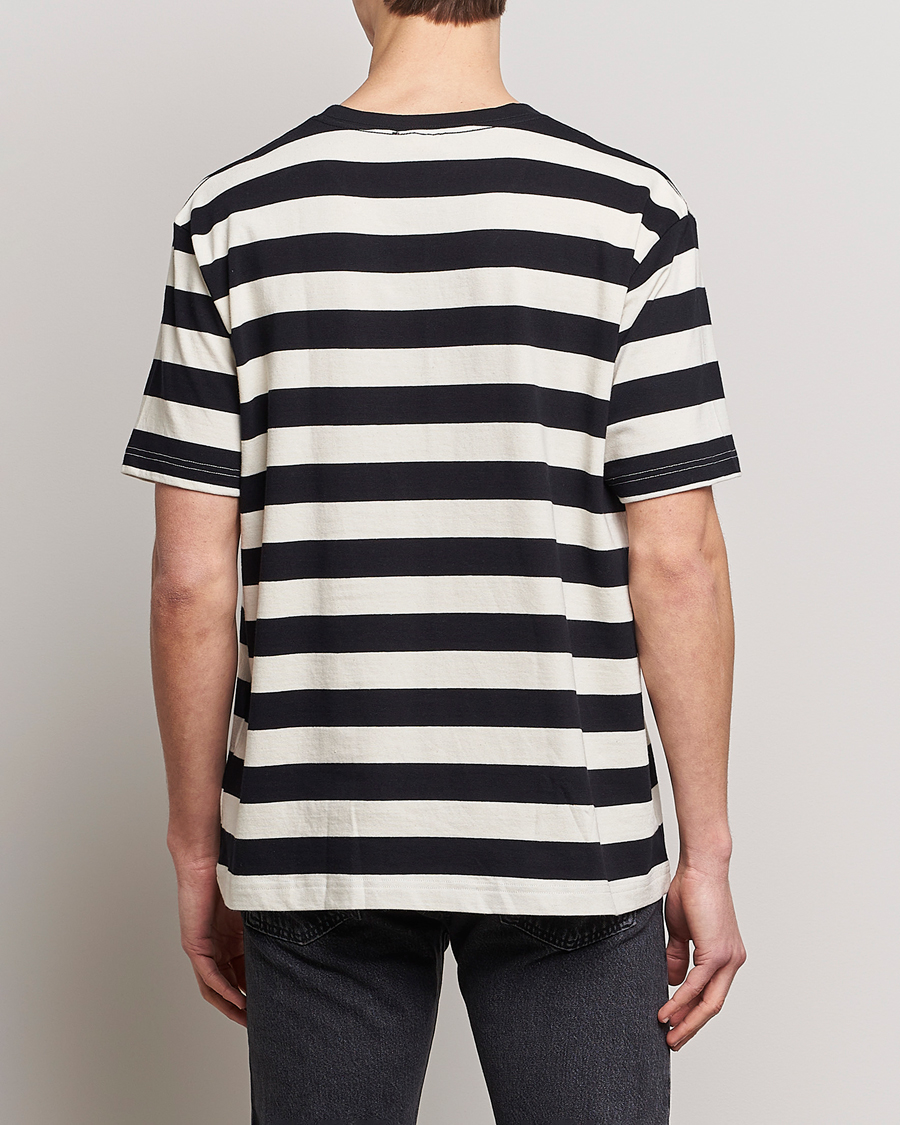 Homme | T-shirts | Nudie Jeans | Uno Blockstripe Crew Neck T-Shirt Off White/Black