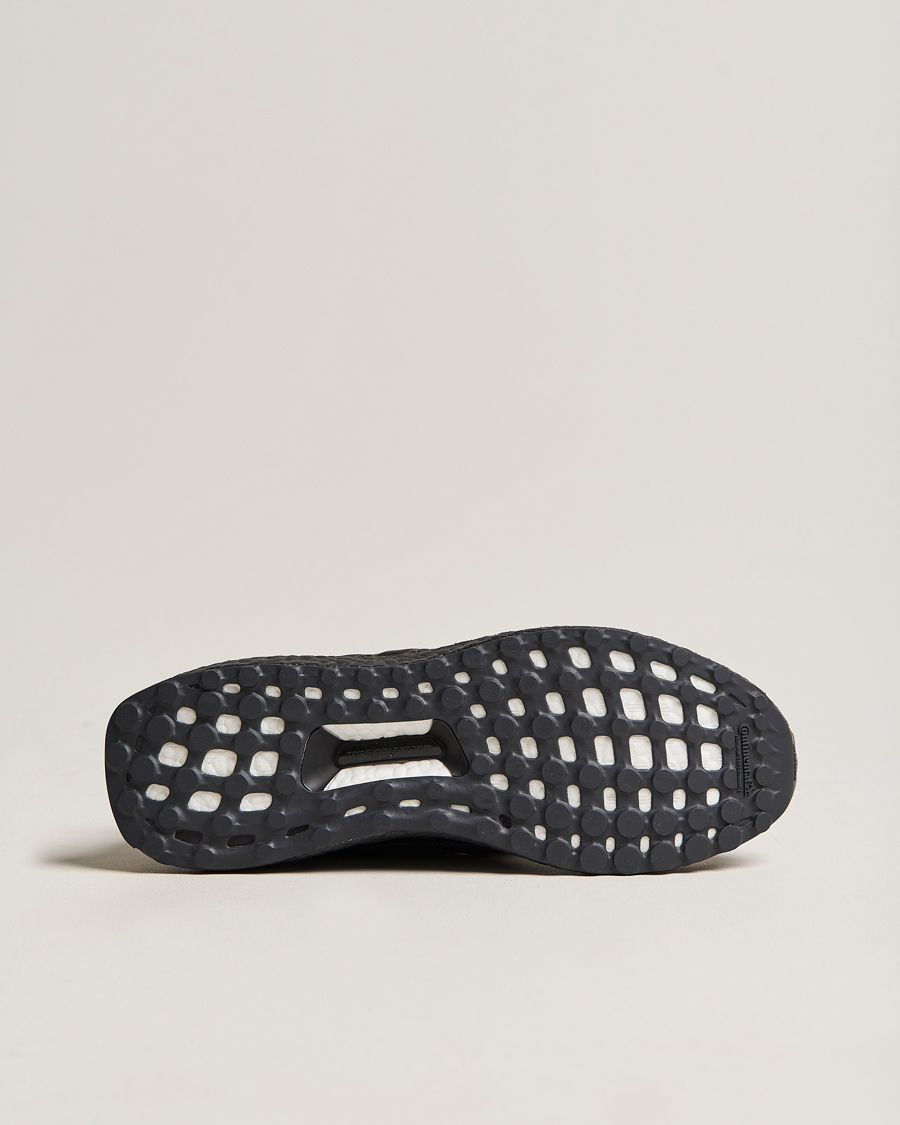 Homme | adidas Performance Ultraboost 1.0 Running Sneaker Carbon/Black | adidas Performance | Ultraboost 1.0 Running Sneaker Carbon/Black