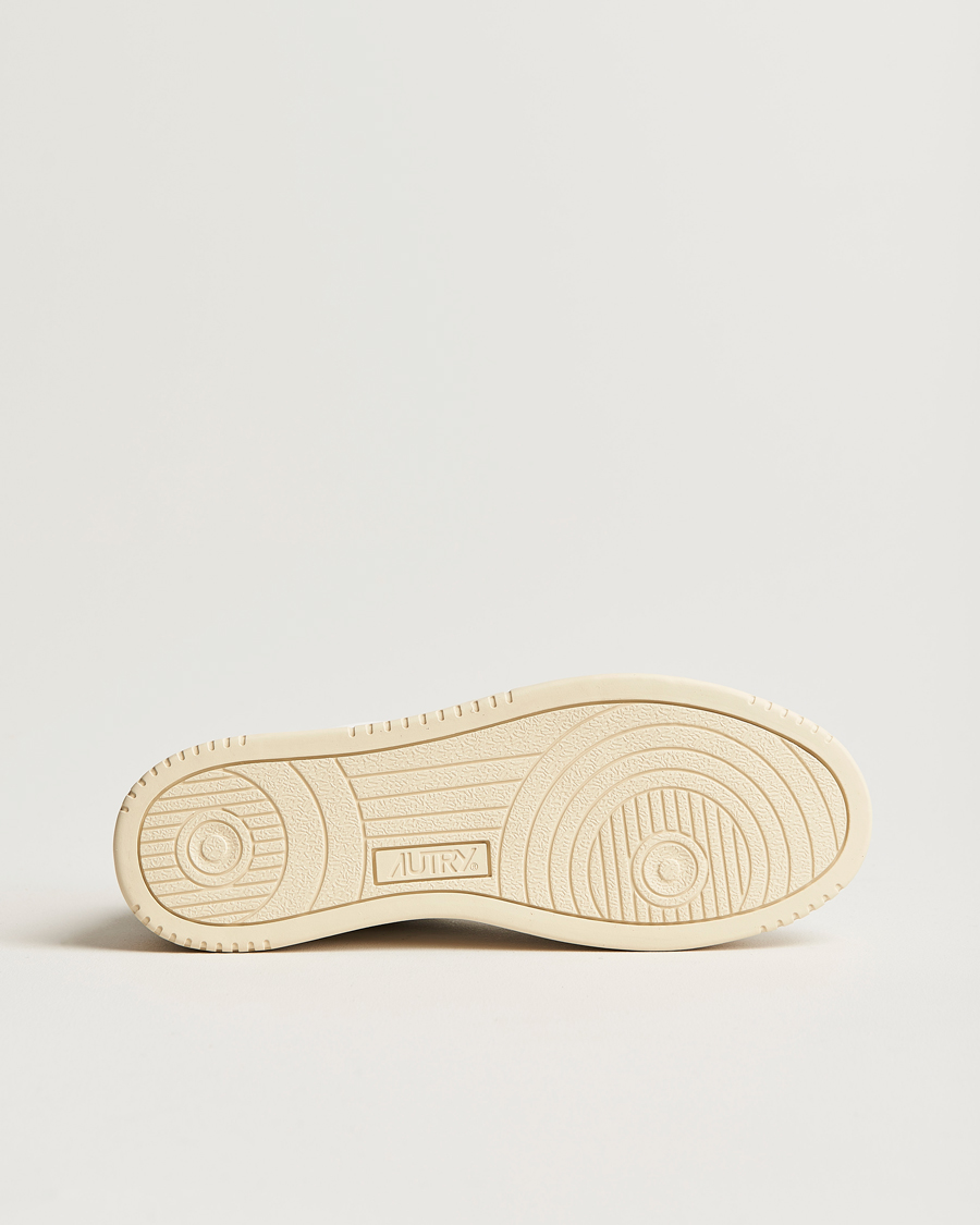 Heren | Sneakers | Autry | Medalist Low Super Soft Goat Leather Sneaker White/Black