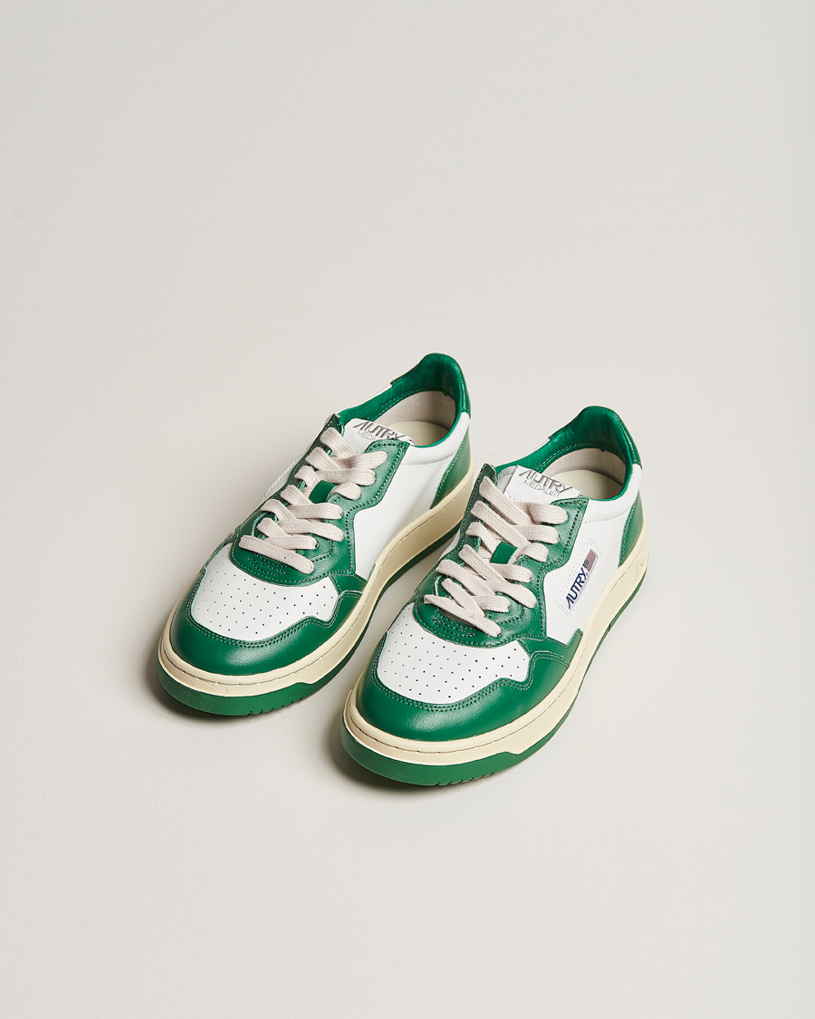 Homme | Autry Medalist Low Bicolor Leather Sneaker White/Green | Autry | Medalist Low Bicolor Leather Sneaker White/Green