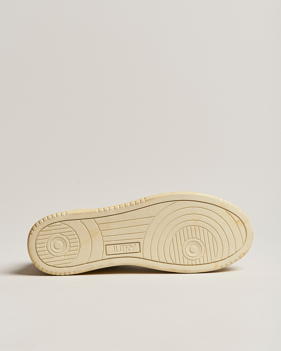 Homme | Autry Super Vintage Low Leather/Suede Sneaker Leat White/Orange | Autry | Super Vintage Low Leather/Suede Sneaker Leat White/Orange