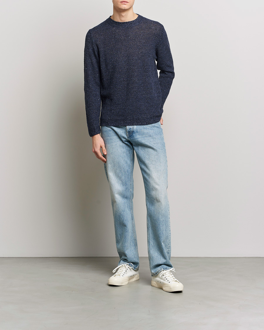 Heren | Truien | Inis Meáin | Moss Stiched Linen Crew Neck Dark Blue