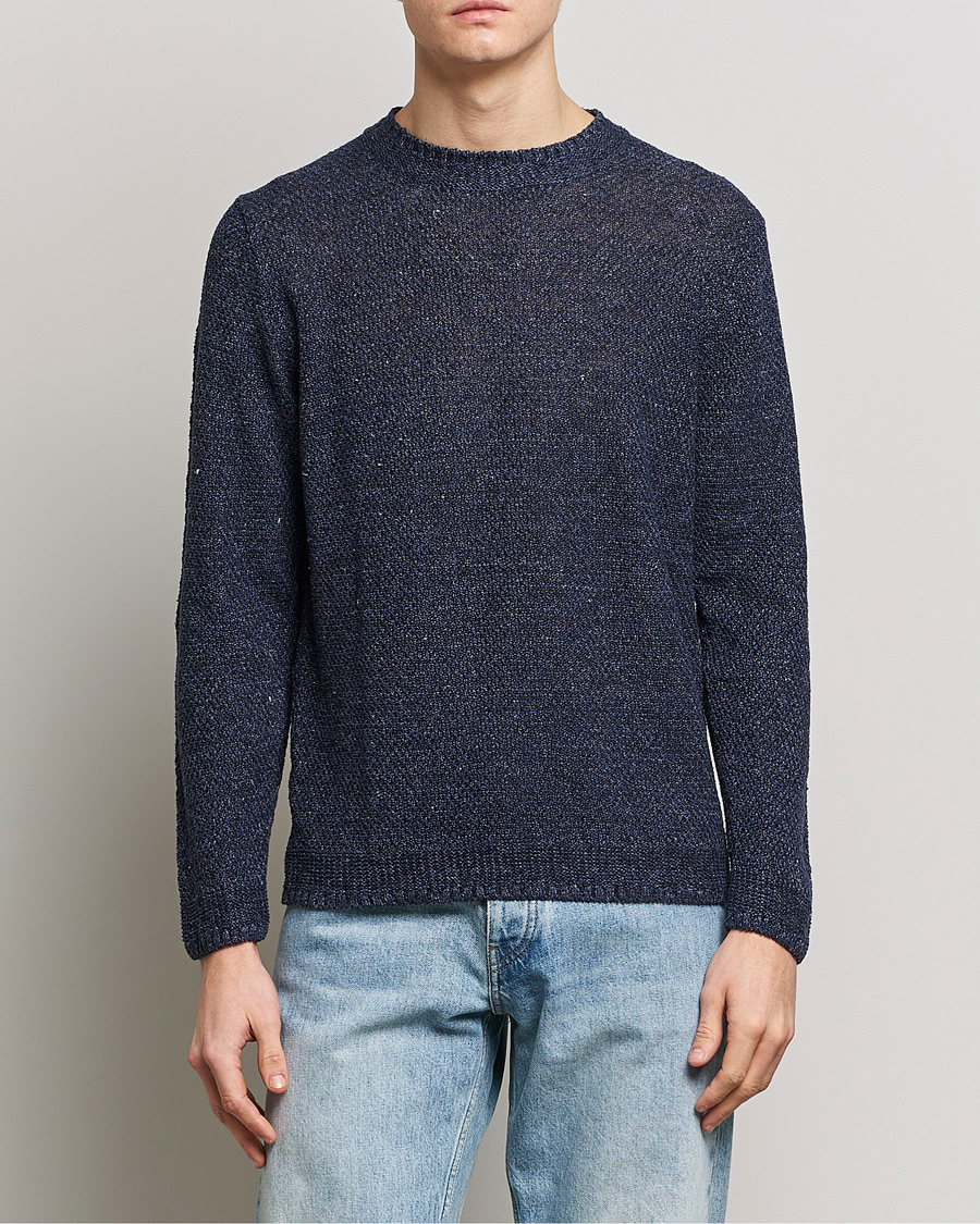 Heren | Truien | Inis Meáin | Moss Stiched Linen Crew Neck Dark Blue