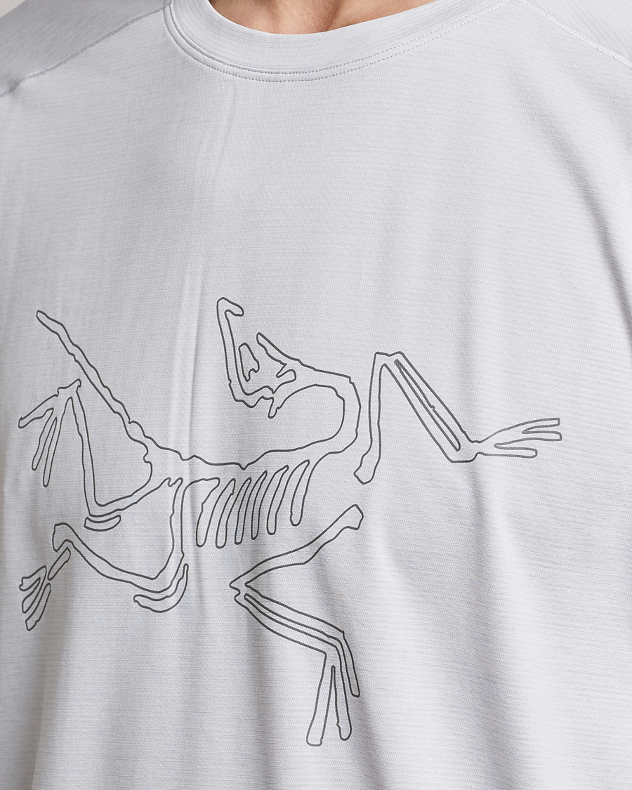 Homme | T-shirts | Arc'teryx | Cormac Bird Logo Crew Neck T-Shirt Atmos Heather