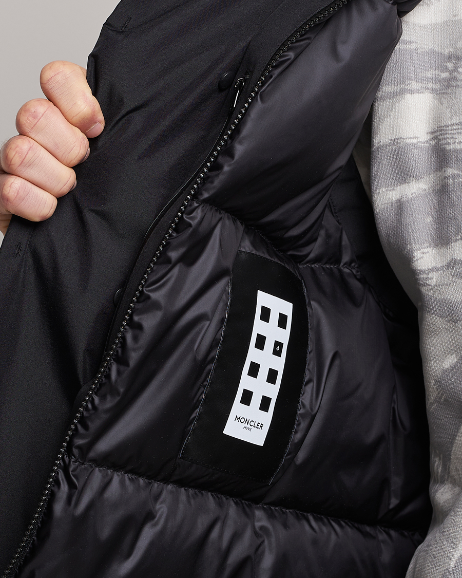 Homme | Gilets | Moncler Genius | 4 Moncler Hyke Vanil Hooded Vest Black