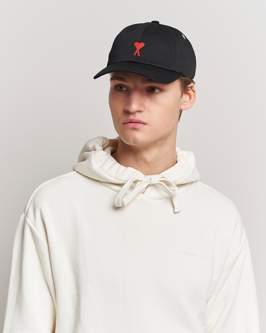 Homme | AMI Heart Logo Baseball Cap Black | AMI | Heart Logo Baseball Cap Black