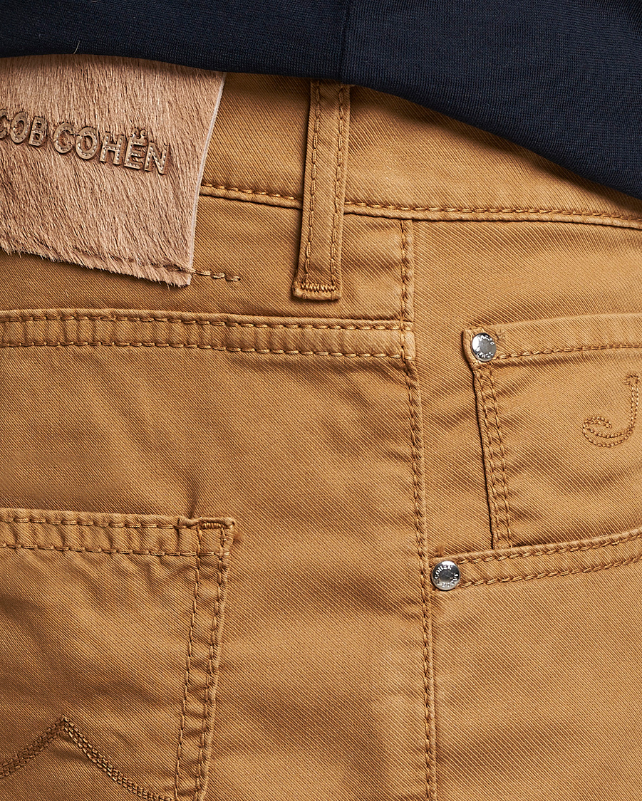 Homme | Shorts | Jacob Cohën | Nicolas Cotton Twill Shorts Beige