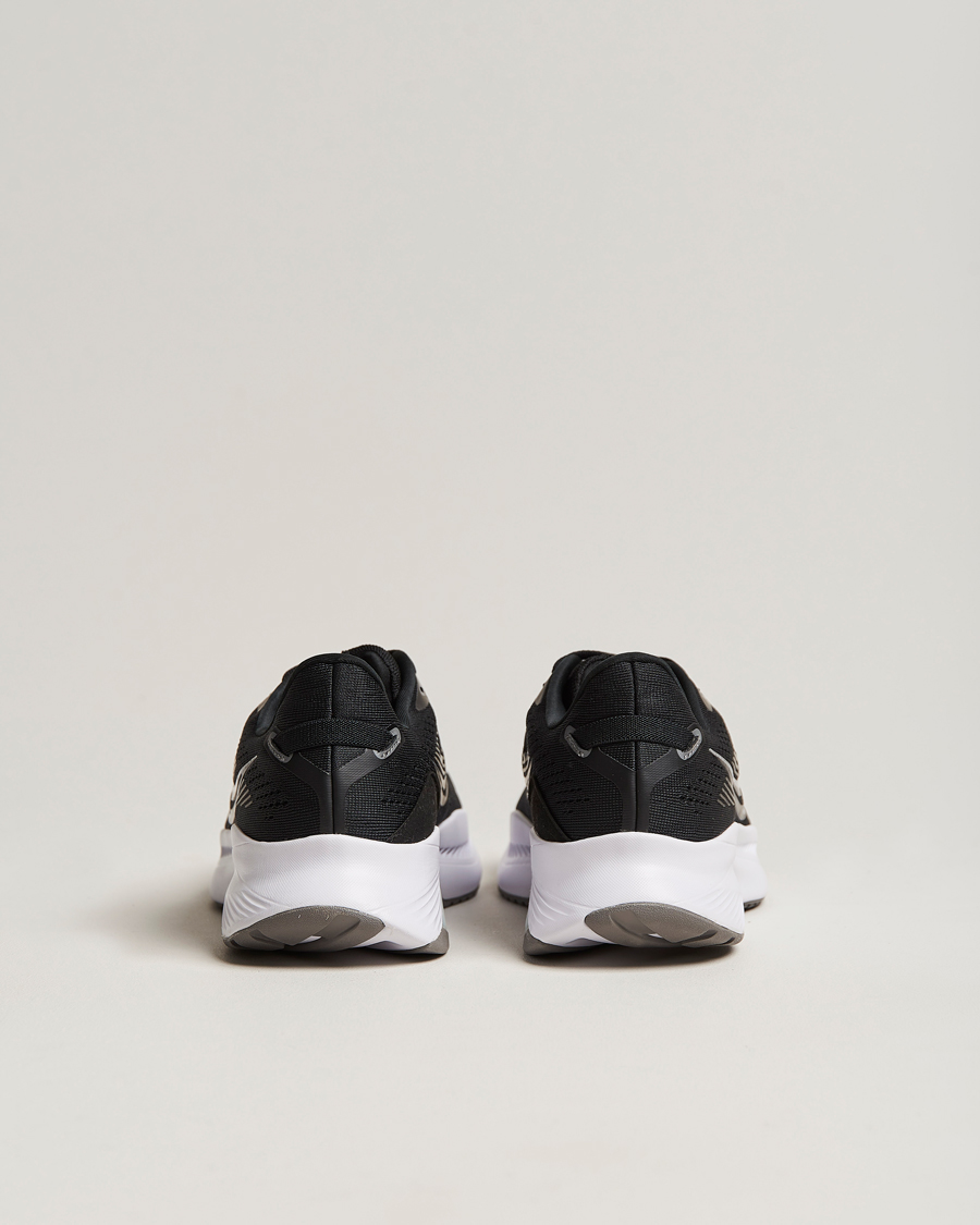 Homme | Saucony Guide 16 Running Sneakers Black/White | Saucony | Guide 16 Running Sneakers Black/White