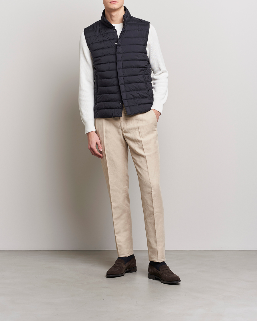 Homme | Gilets | Herno | Nuage Matt Nylon Vest Midnight