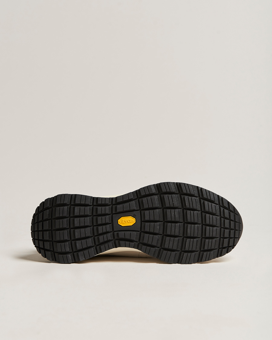Homme | Moncler Lite Runner Sneakers Black/White | Moncler | Lite Runner Sneakers Black/White