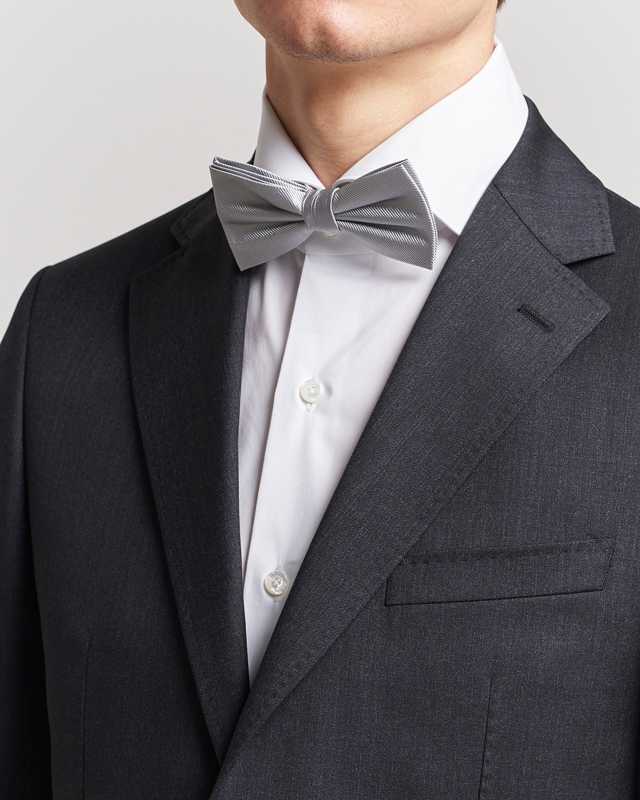 Homme | Amanda Christensen Pre Tie Silk Silver | Amanda Christensen | Pre Tie Silk Silver