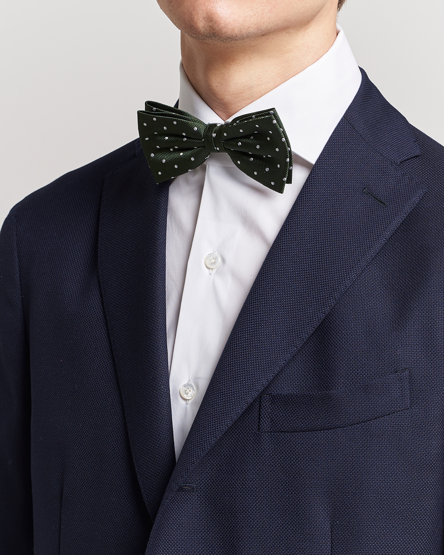 Heren | Amanda Christensen Dot Pre Tie Silk Olive/White | Amanda Christensen | Dot Pre Tie Silk Olive/White