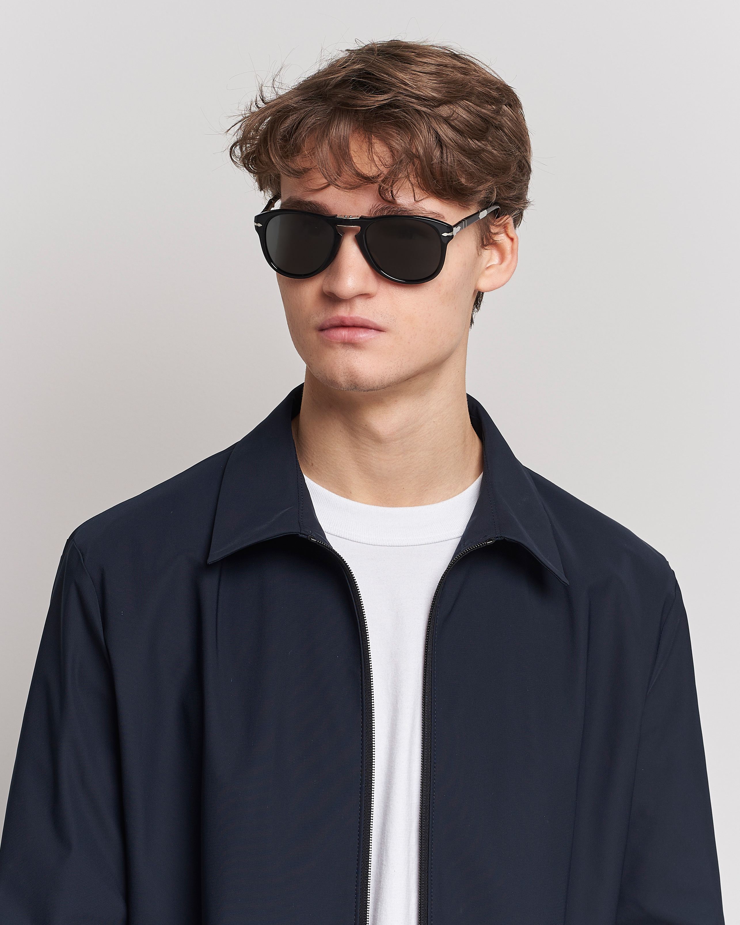 Homme | Persol 0PO0714 Steve McQueen Sunglasses Black | Persol | 0PO0714 Steve McQueen Sunglasses Black