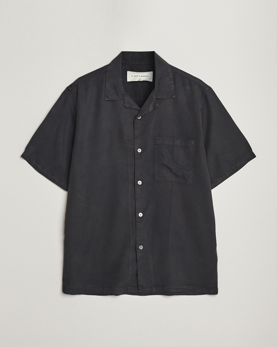 Heren | Overhemden | A Day's March | Yamu Short Sleeve Tencel Shirt Off Black