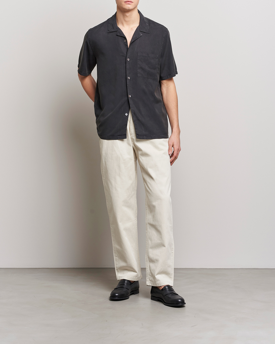 Homme | Chemises | A Day's March | Yamu Short Sleeve Tencel Shirt Off Black