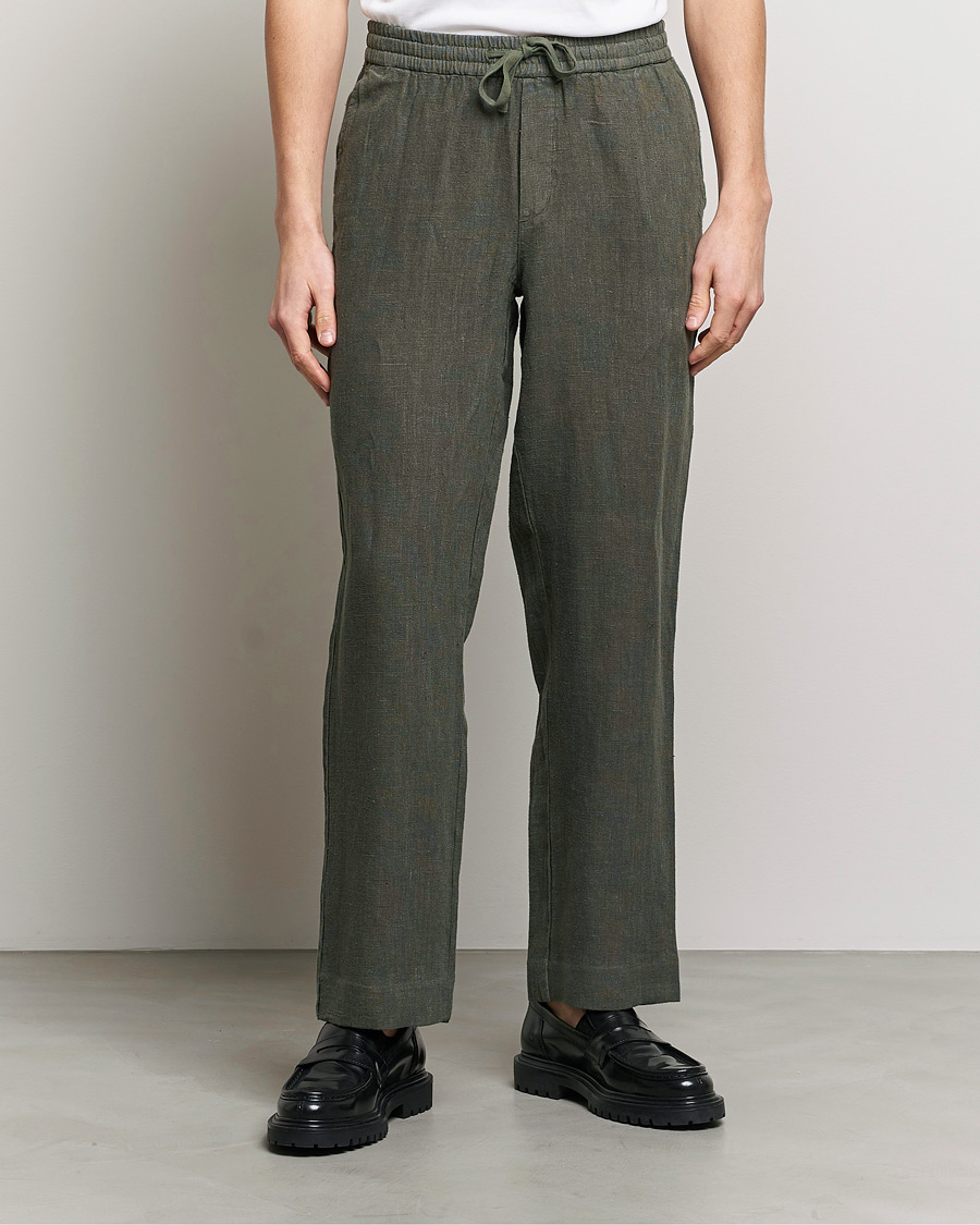 Homme | Pantalons | A Day's March | Tamait Drawstring Linen Trousers Olive