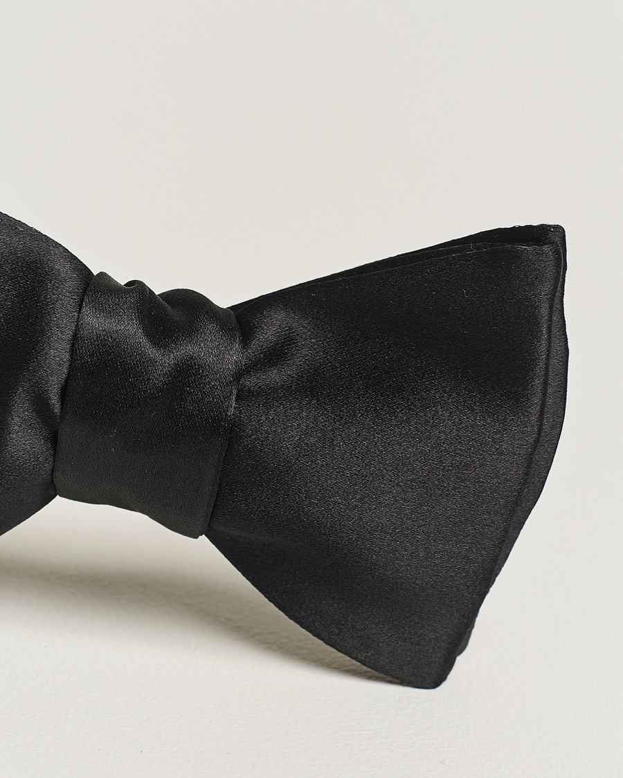 Heren | Eton Pre-Tied Silk Bow Tie Black | Eton | Pre-Tied Silk Bow Tie Black