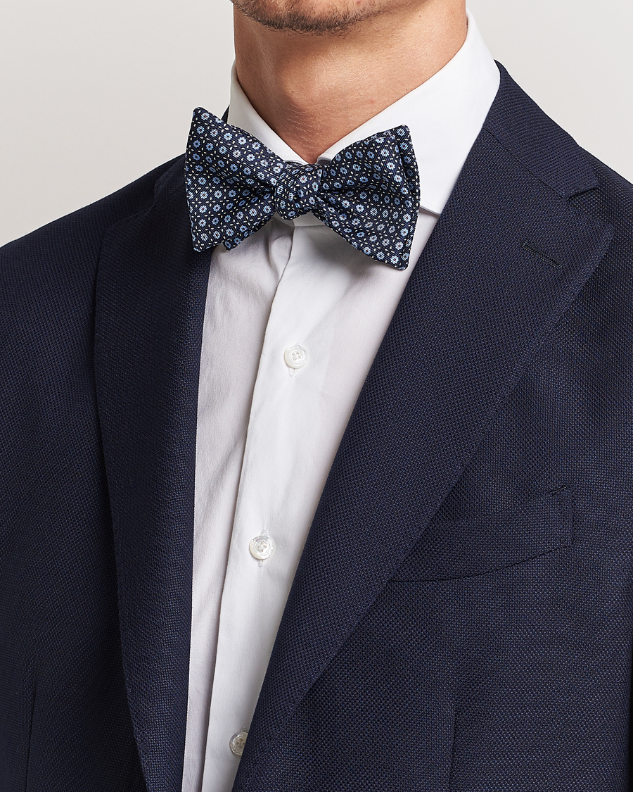 Homme | E. Marinella Printed Silk Bow Tie Navy | E. Marinella | Printed Silk Bow Tie Navy