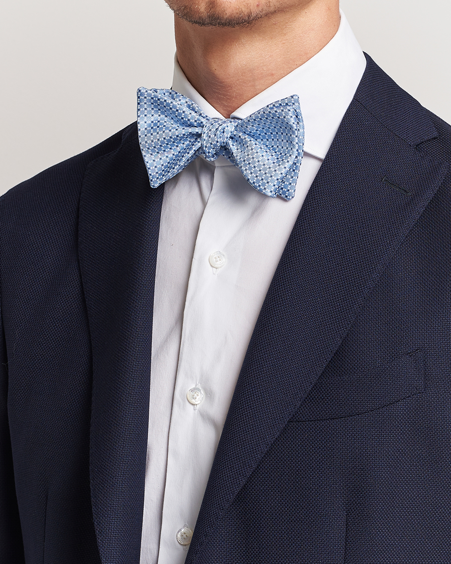 Homme | E. Marinella Printed Silk Bow Tie Light Blue | E. Marinella | Printed Silk Bow Tie Light Blue