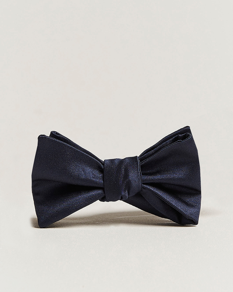 Homme | E. Marinella Silk Bow Tie Navy Satin | E. Marinella | Silk Bow Tie Navy Satin