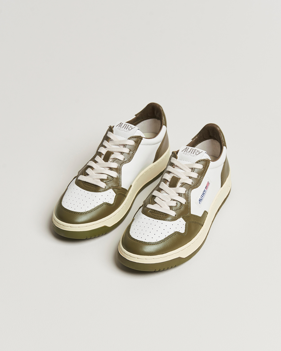 Homme | Autry Medalist Low Bicolor Leather Sneaker Military Olive | Autry | Medalist Low Bicolor Leather Sneaker Military Olive