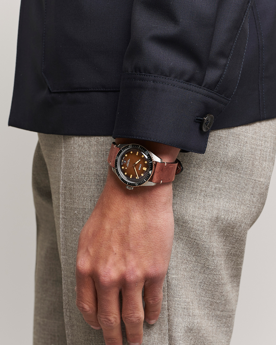 Homme | Oris Divers Sixty-Five 40mm Leather Bracelet Brown | Oris | Divers Sixty-Five 40mm Leather Bracelet Brown