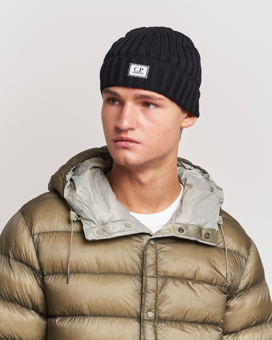 Homme | C.P. Company Knitted Merino Logo Beanie Black | C.P. Company | Knitted Merino Logo Beanie Black